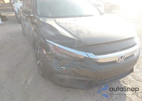 2017 Honda Civic Touring z USA, uszkodzony, nr VIN 19XFC1F95HE010135